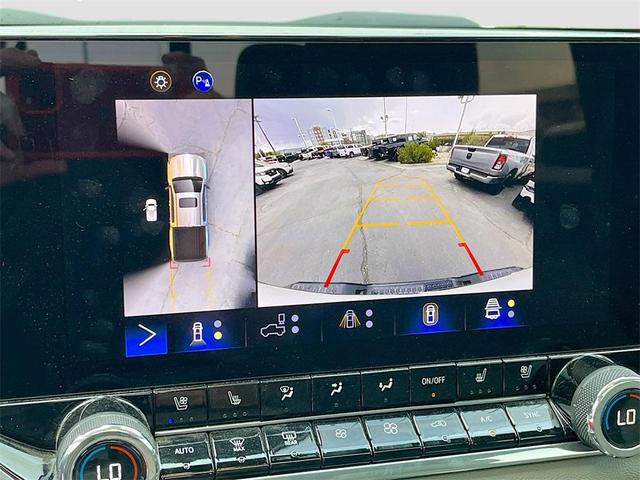 Photo of 2024 Summit White Chevrolet Colorado