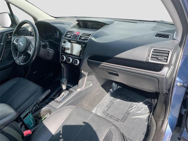 Photo of 2018 Quartz Blue Pearl Subaru Forester