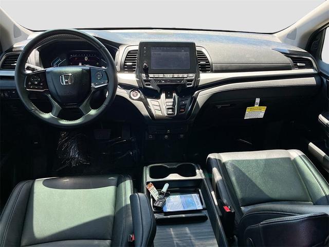Photo of 2024 Light Blue Honda Odyssey