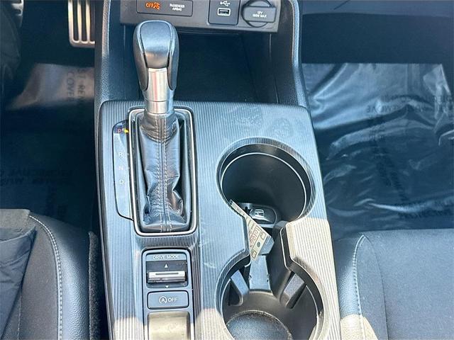 Photo of 2024 Gray Honda Civic