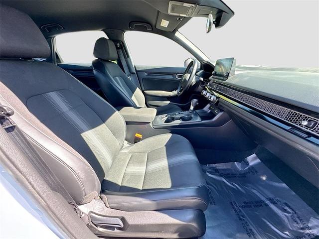 Photo of 2024 Gray Honda Civic
