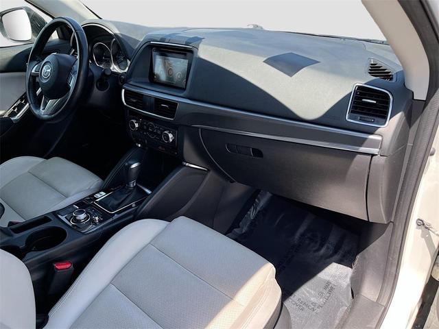 Photo of 2016 Crystal White Pearl Mazda CX-5