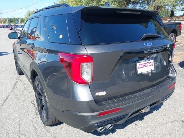 Photo of 2020 MAGNETIC METALLIC Ford Explorer
