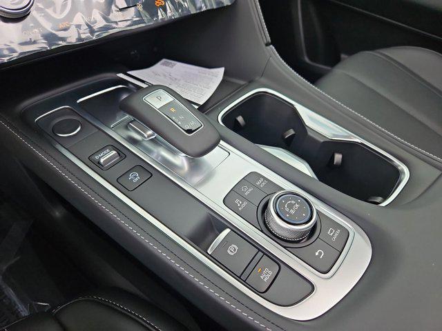 Photo of 2025 Majestic White INFINITI QX60