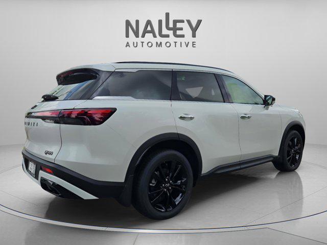 Photo of 2025 Majestic White INFINITI QX60