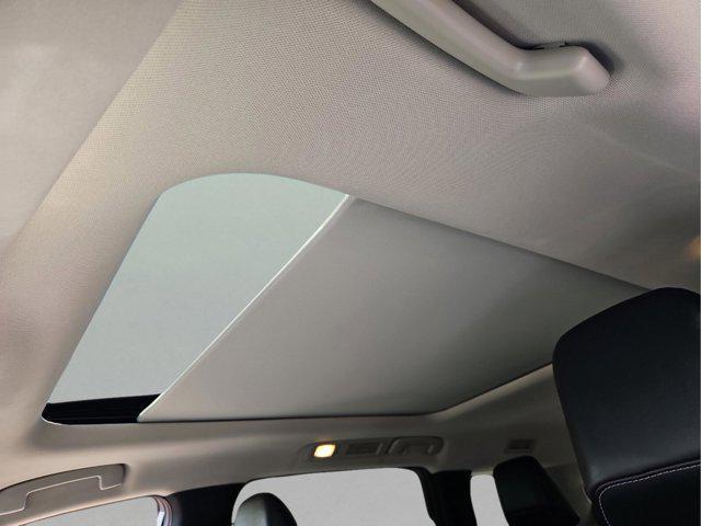 Photo of 2022 Mineral Black INFINITI QX60