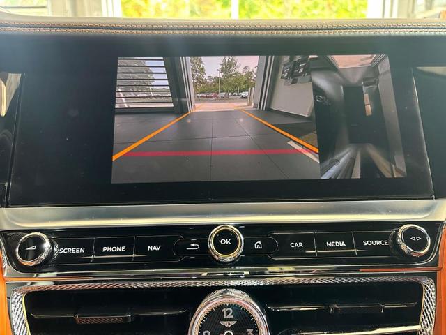Photo of 2024 Gray Bentley Flying Spur