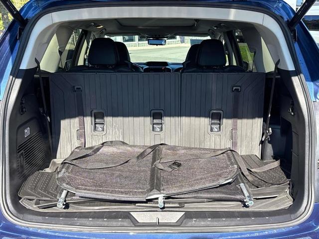 Photo of 2021 Abyss Blue Pearl Subaru Ascent