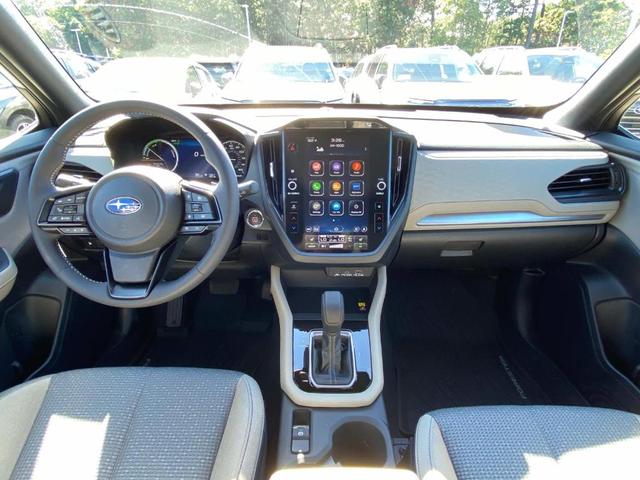 Photo of 2025 Crystal White Pearl Subaru Forester Hybrid