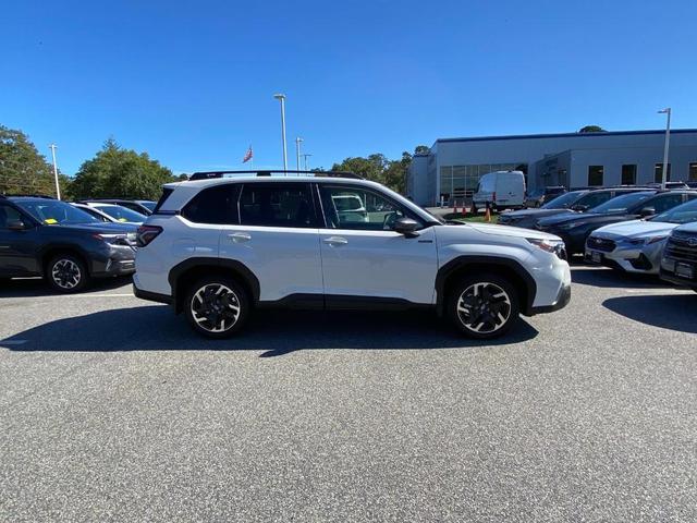 Photo of 2025 Crystal White Pearl Subaru Forester Hybrid
