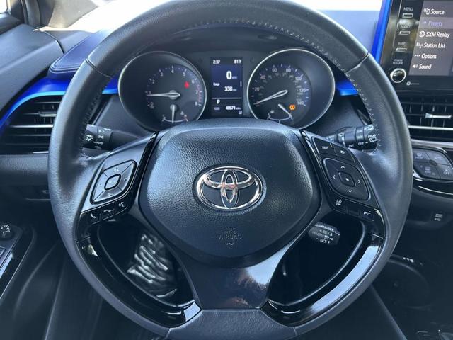 Photo of 2021 White Toyota C-HR