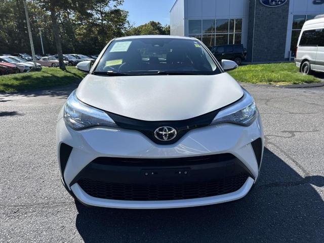Photo of 2021 White Toyota C-HR