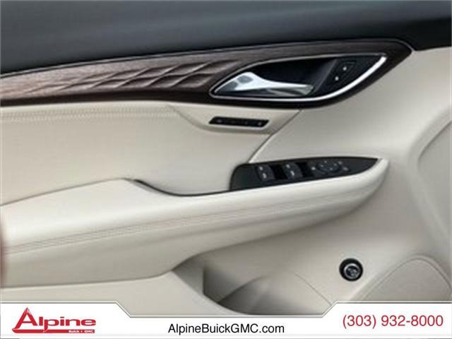 Photo of 2023 Sapphire Metallic Buick Envision