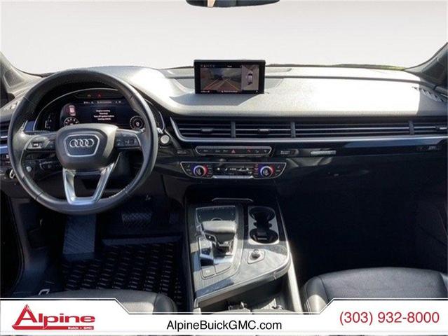 Photo of 2017 Black Audi Q7