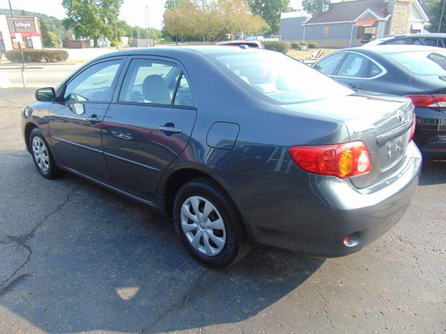 Photo of 2010 GRAY Toyota Corolla