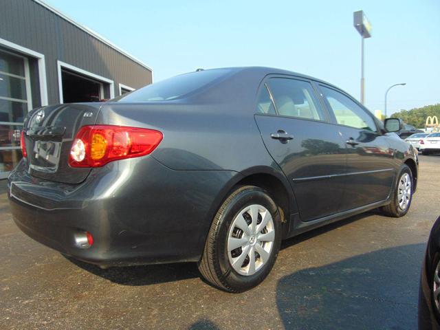 Photo of 2010 GRAY Toyota Corolla