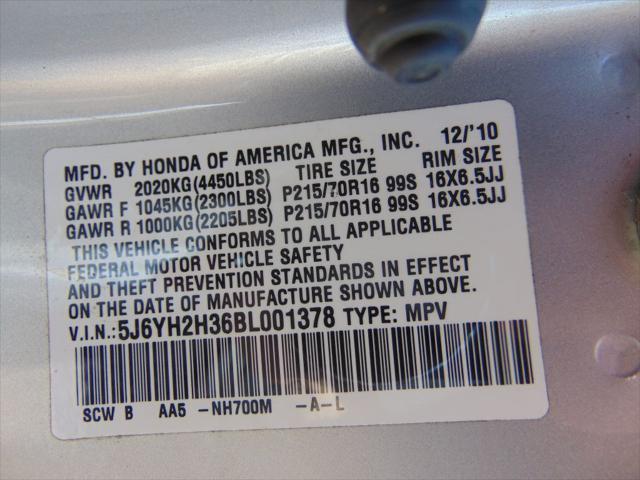Photo of 2011 SILVER Honda Element