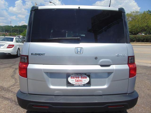 Photo of 2011 SILVER Honda Element