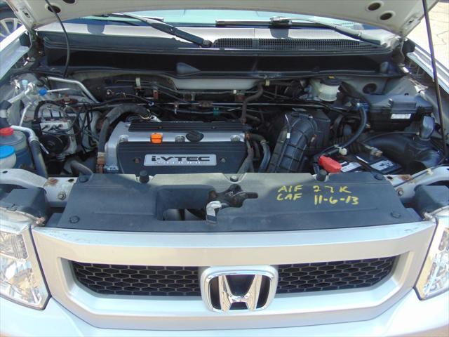 Photo of 2011 SILVER Honda Element