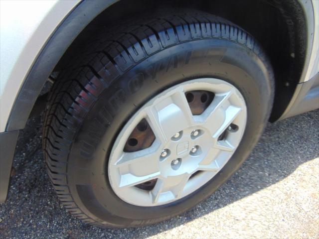 Photo of 2011 SILVER Honda Element