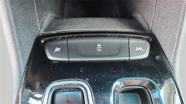 Photo of 2023 Summit White Chevrolet Bolt EV