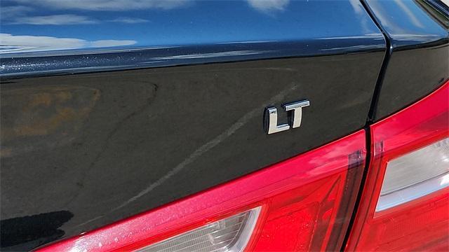 Photo of 2023 Mosaic Black Metallic Chevrolet Malibu