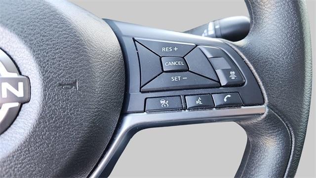 Photo of 2024 Aspen White Nissan Sentra
