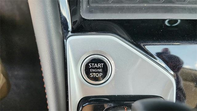 Photo of 2024 White Nissan Altima