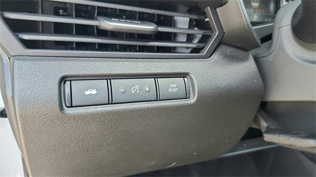 Photo of 2024 White Nissan Altima