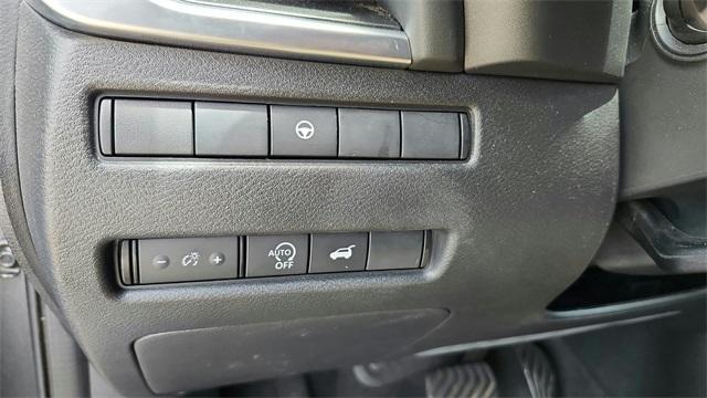 Photo of 2024 Gun Metallic Nissan Rogue