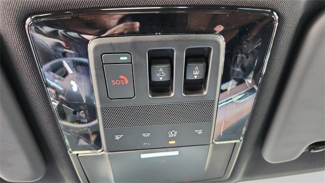 Photo of 2025 Red Mitsubishi Outlander