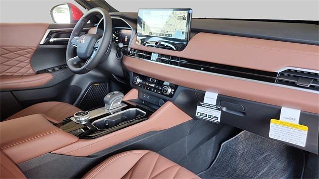 Photo of 2025 Red Mitsubishi Outlander