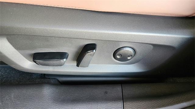 Photo of 2025 Red Mitsubishi Outlander