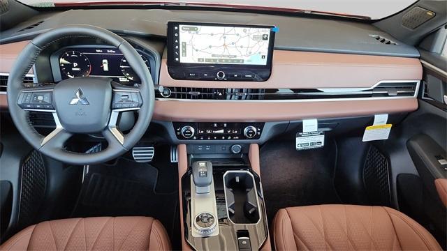 Photo of 2025 Red Mitsubishi Outlander