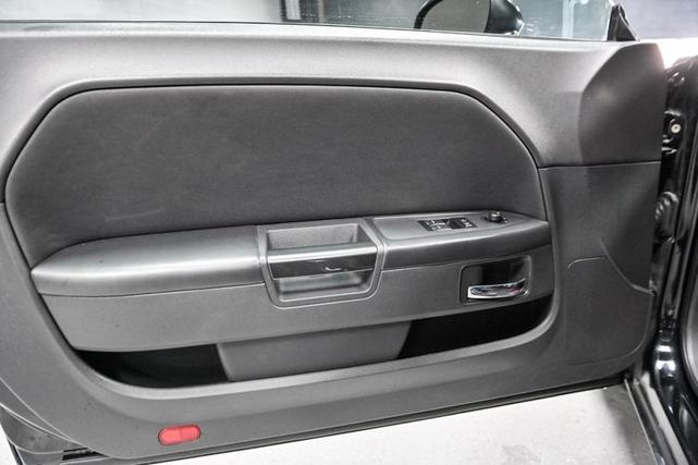Photo of 2014 Black Clearcoat Dodge Challenger