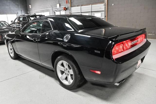 Photo of 2014 Black Clearcoat Dodge Challenger