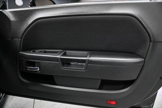 Photo of 2014 Black Clearcoat Dodge Challenger