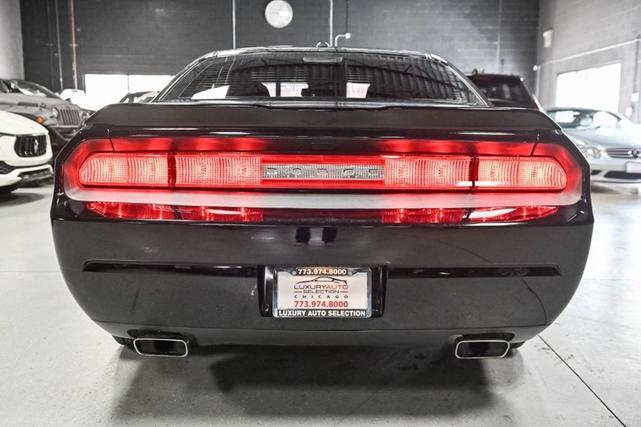 Photo of 2014 Black Clearcoat Dodge Challenger