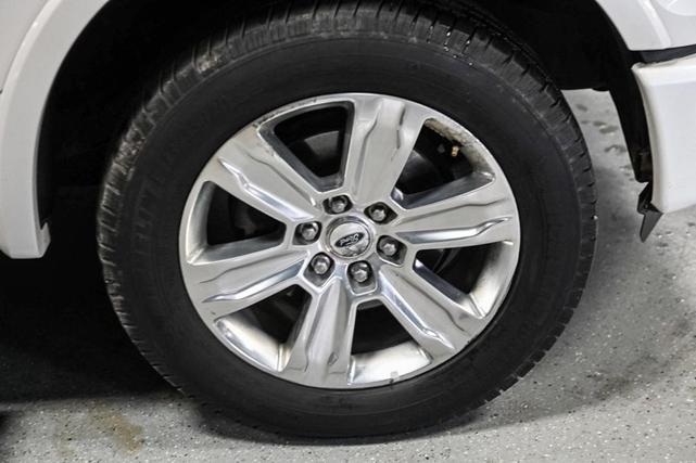 Photo of 2015 White Platinum Metallic Tri-Coat Ford F-150