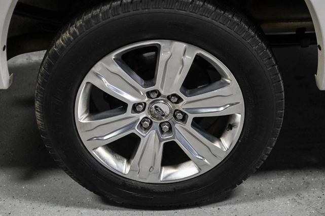 Photo of 2015 White Platinum Metallic Tri-Coat Ford F-150