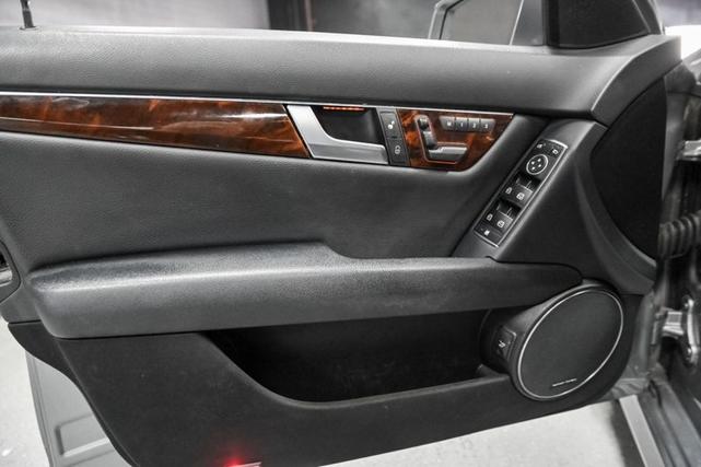 Photo of 2014 Palladium Silver Metallic Mercedes-Benz C-Class
