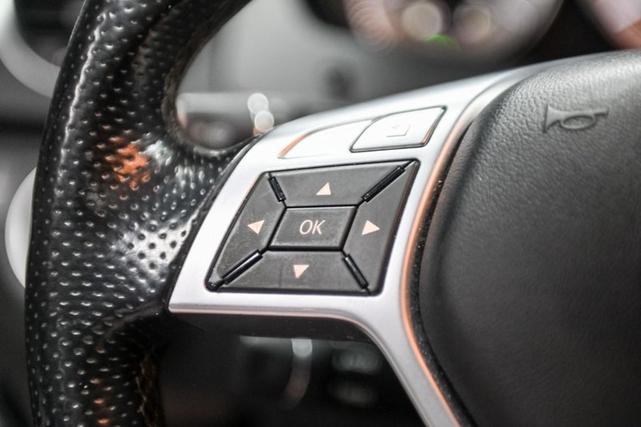 Photo of 2014 Palladium Silver Metallic Mercedes-Benz C-Class