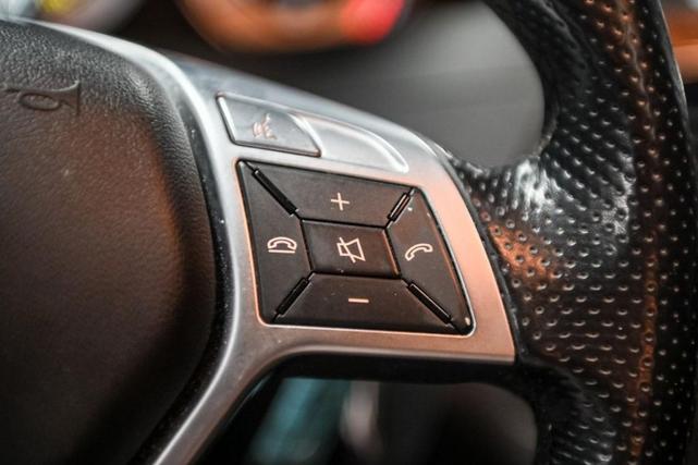 Photo of 2014 Palladium Silver Metallic Mercedes-Benz C-Class