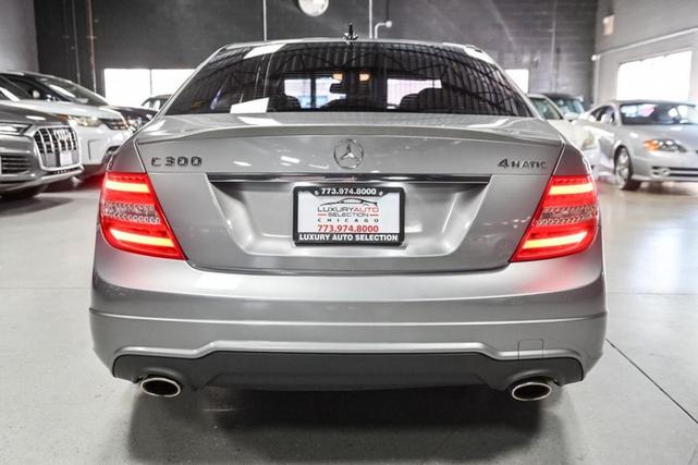 Photo of 2014 Palladium Silver Metallic Mercedes-Benz C-Class