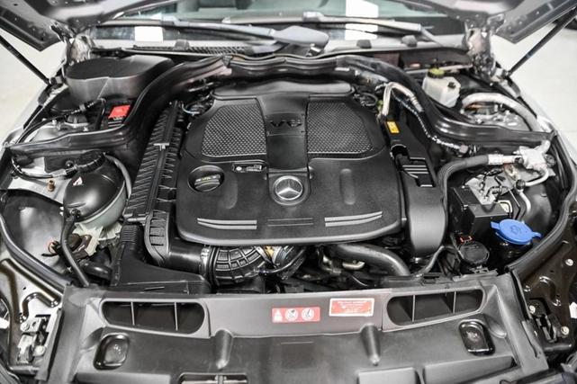 Photo of 2014 Palladium Silver Metallic Mercedes-Benz C-Class