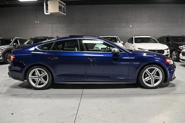 Photo of 2018 Navarra Blue Metallic Audi S5