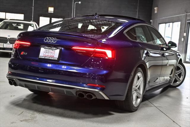 Photo of 2018 Navarra Blue Metallic Audi S5