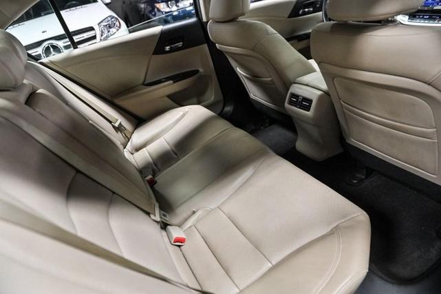 Photo of 2014 Basque Red Pearl II Honda Accord