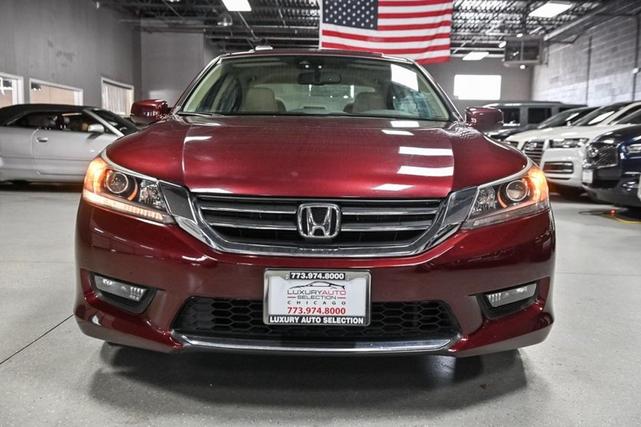 Photo of 2014 Basque Red Pearl II Honda Accord