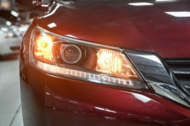 Photo of 2014 Basque Red Pearl II Honda Accord